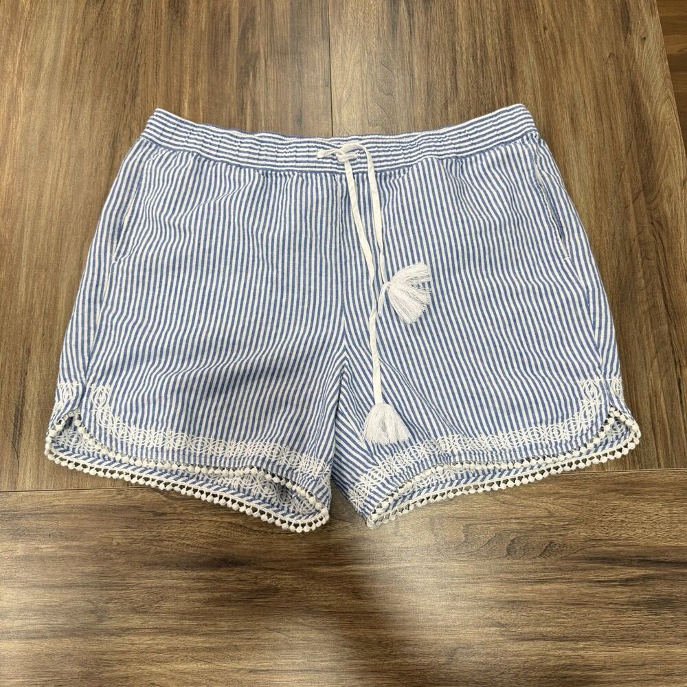 TALBOTS Linen Blend Blue/White Pinstripe‎ Embroidered Trim Shorts Large